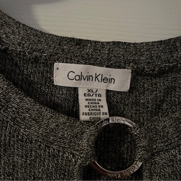 Woman’s 3/4 Sleeve Sweater - Size XL - Picture 2 of 8